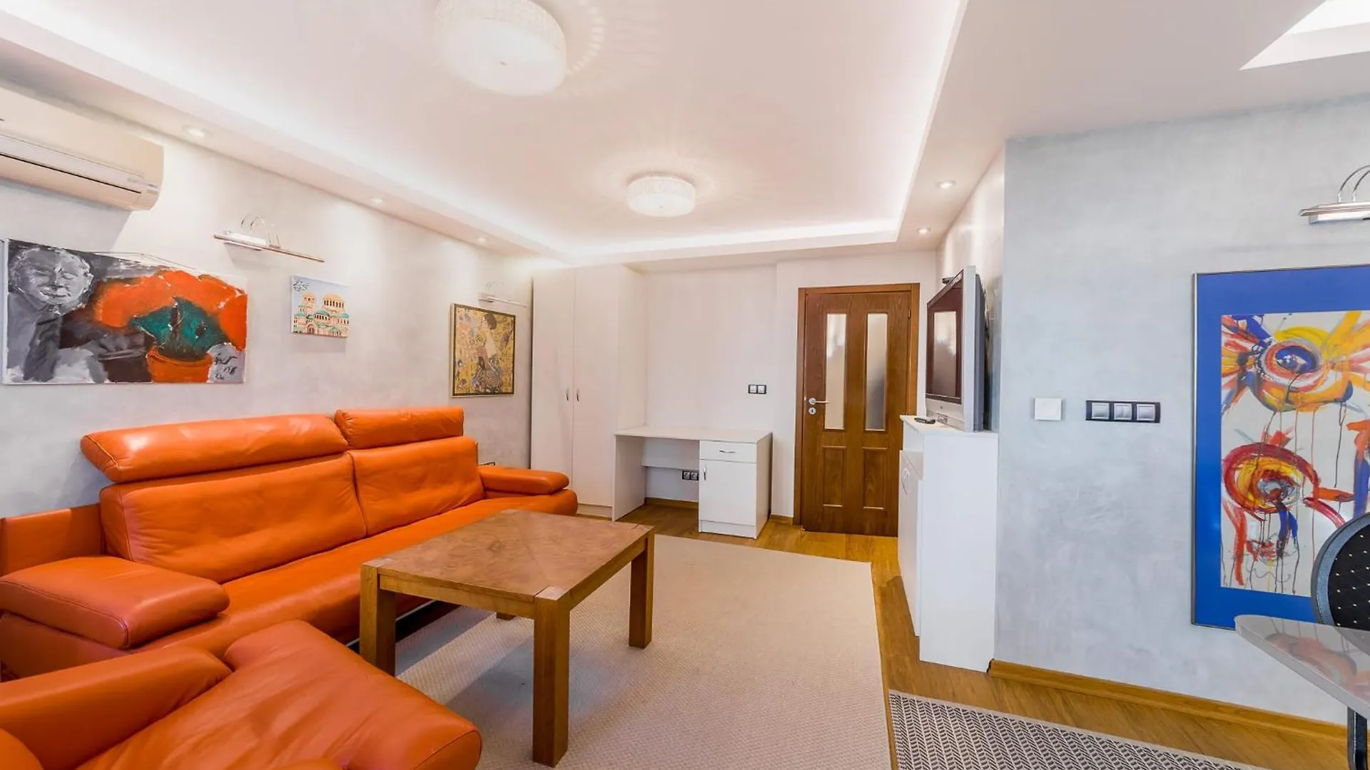 Signature Suite - 1 Bedroom Sofia Bulgaria